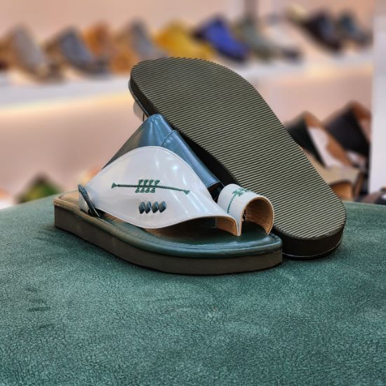 صورة زبيري مطرز م 66